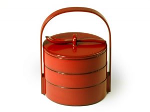 Kayaku-juu (3-tier stacking spice boxes)