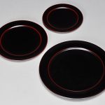 Plate (L,M,S) Tame (translucent lacquer on red)