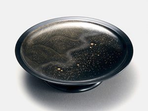 Takatsuki (Footed Tray) "Ten-yu-mon"