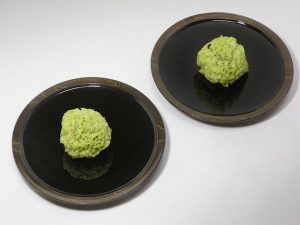 Small plate "MIzu-mon"