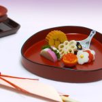 &#77;&#105;&#121;&#97;&#109;&#97;&#45;&#98;&#111;&#110;&#32;&#40;&#34;&#84;&#104;&#114;&#101;&#101;&#32;&#112;&#101;&#97;&#107;&#115;&#34;&#32;&#116;&#114;&#97;&#121;&#41;