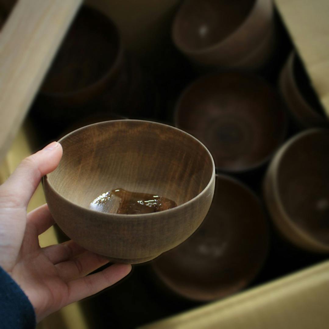 救い出した汁椀の木地 | 輪島塗の老舗 輪島屋善仁 | Wajimaya Zenni